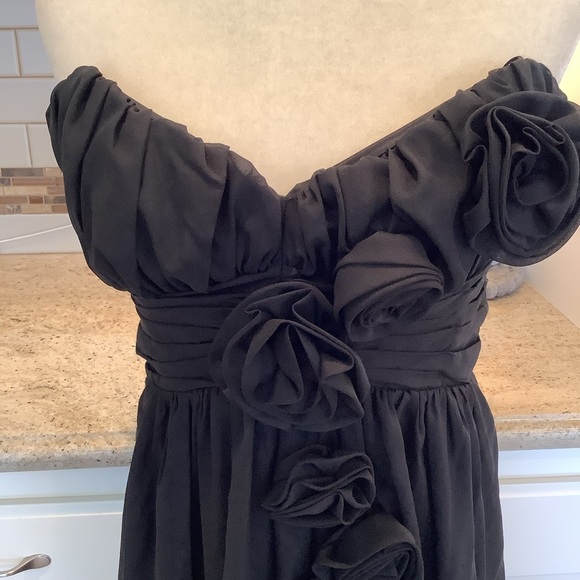 Allen Schwartz Privé Black Strapless Gown Size 12 - Picture 2 of 9